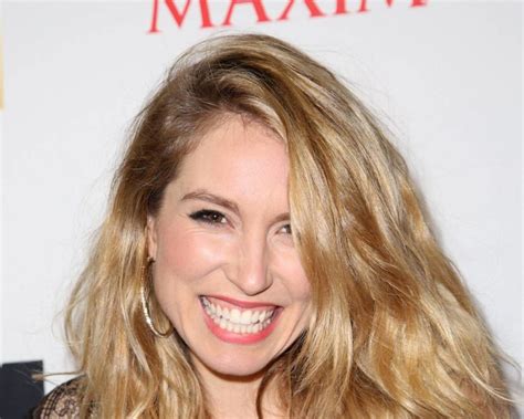 sarah carter net worth